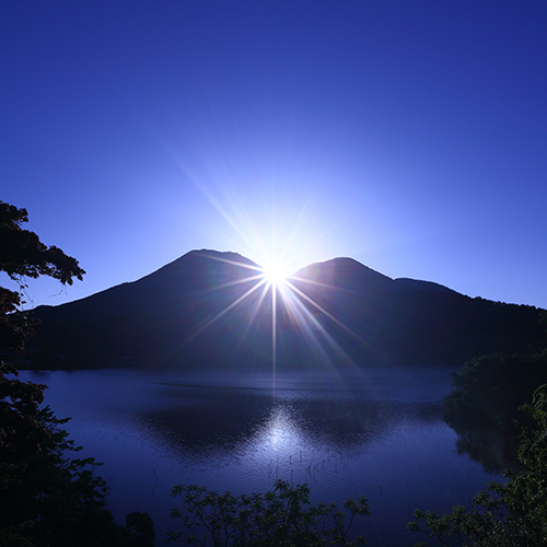 0205 三瓶山と浮布の池