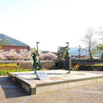 1169 津和野町 鷺舞の像